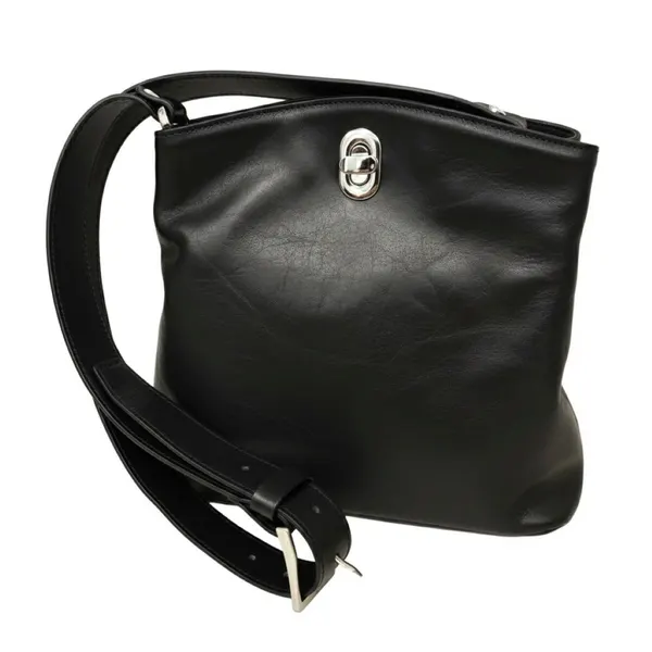 LEATHER BUCKET BAG